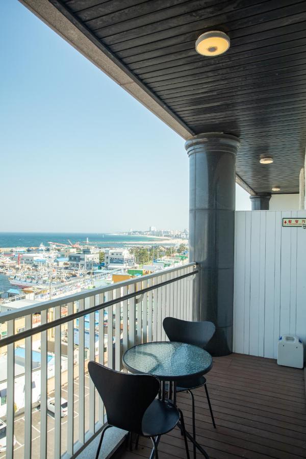 Winners Hotel Gangneung Exterior foto