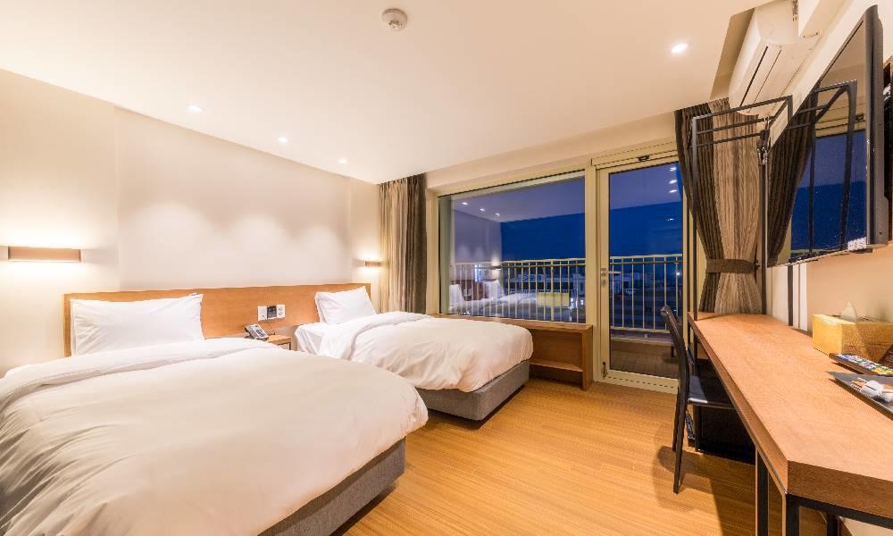Winners Hotel Gangneung Exterior foto