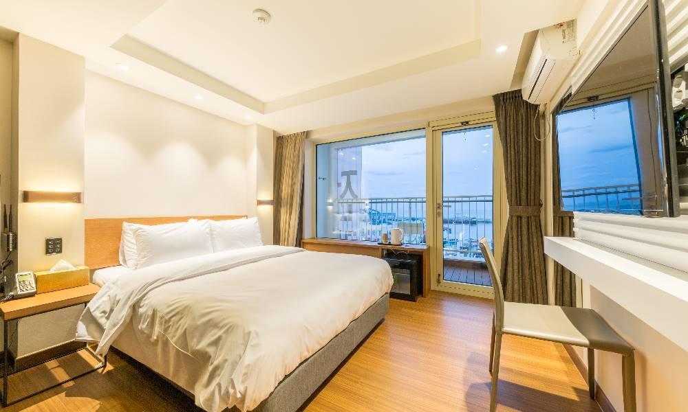 Winners Hotel Gangneung Exterior foto