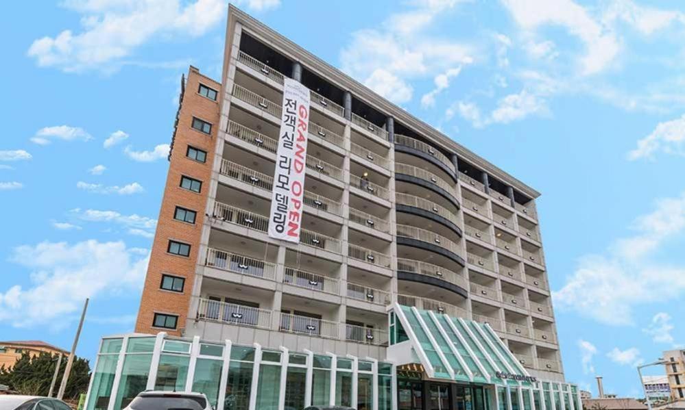 Winners Hotel Gangneung Exterior foto